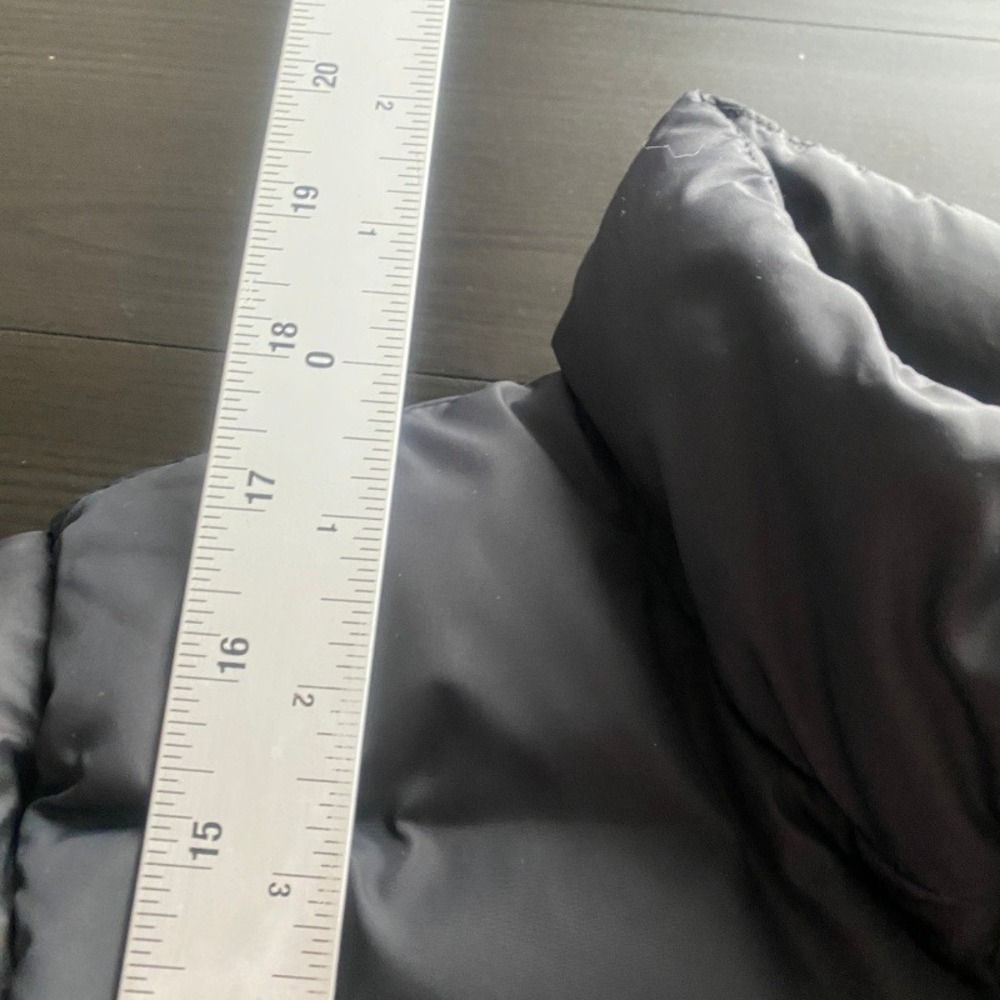 The North Face Kids Nuptse 700 Down Puffer Jacket Black Youth Small 7/8 - Picture 8 of 8